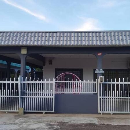 Mersing Spacious 3Bedroom With Free Parking Space Dış mekan fotoğraf
